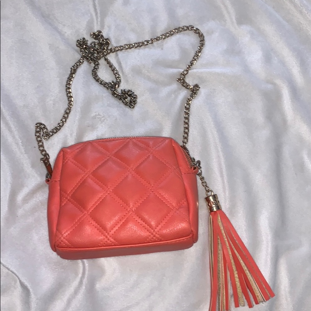 Bag - Picture 2 of 7